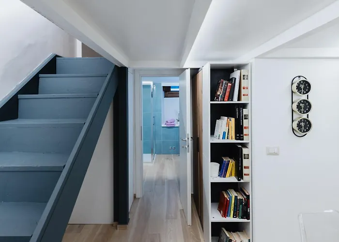 Modern Loft In *